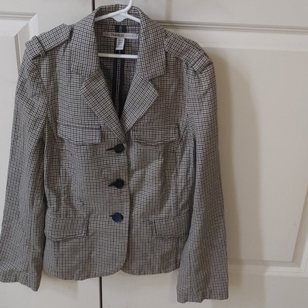Jacket - Picture 2 of 3